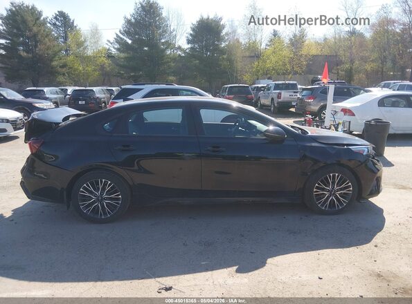 3KPF54AD0RE740673 2024 KIA FORTE Black Vista interior de 360 grados