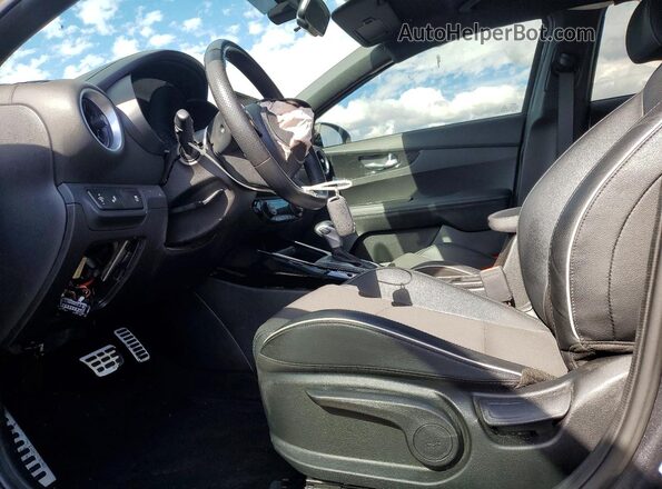 3KPF54AD2PE523350 2023 KIA FORTE Gray 