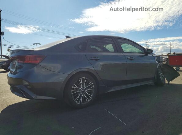 3KPF54AD2PE523350 2023 KIA FORTE Gray 