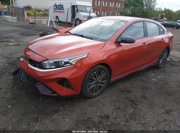3KPF54AD2PE540715 2023 KIA FORTE Оранжевый Передняя левая четверть
