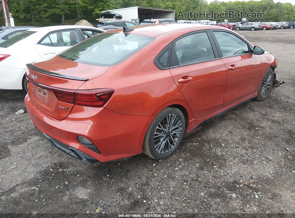 3KPF54AD2PE540715 2023 KIA FORTE Оранжевый Задняя правая четверть