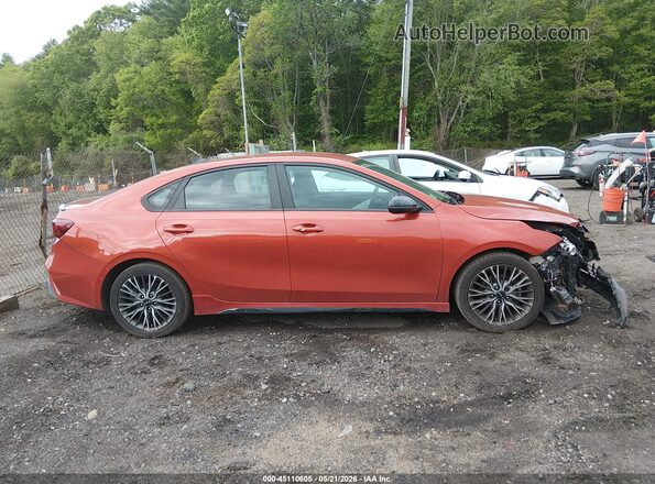 3KPF54AD2PE540715 2023 KIA FORTE Оранжевый Панорамный вид салона 360°