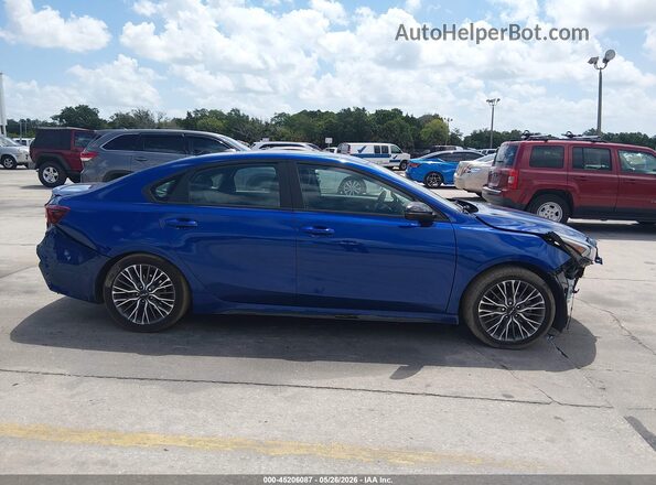 3KPF54AD2RE776218 2024 KIA FORTE Blue Vista interior de 360 grados
