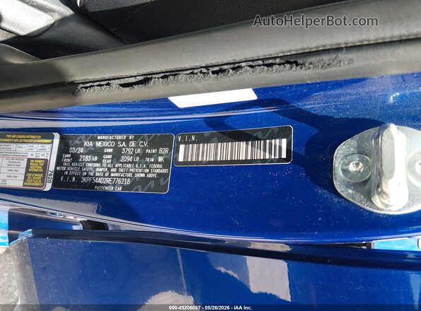 3KPF54AD2RE776218 2024 KIA FORTE Blue Vista del compartimento del motor