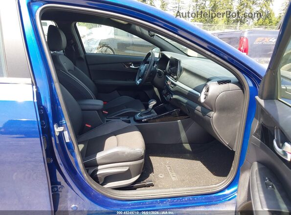 3KPF54AD3RE781797 2024 KIA FORTE Blue Սալոնի դիմացի տեսք