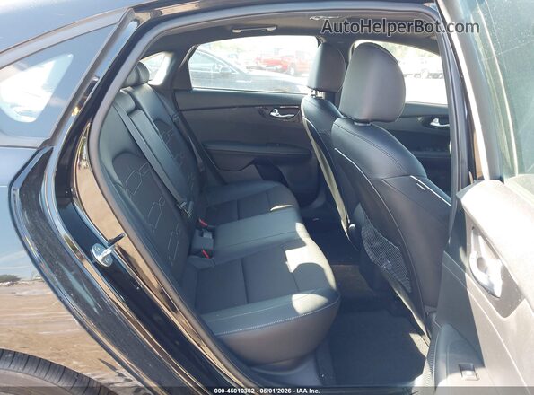3KPF54AD4NE479963 2022 KIA FORTE Black Vista de la etiqueta del VIN