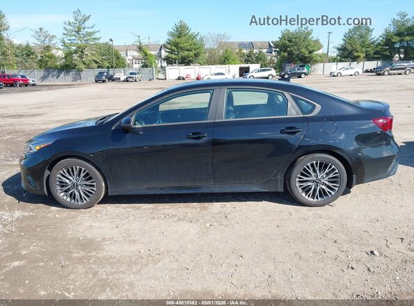 3KPF54AD4NE479963 2022 KIA FORTE Black Vista interior de 360 grados