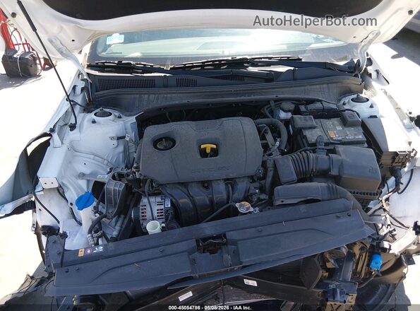 3KPF54AD4PE578916 2023 KIA FORTE White Widok z tyłu