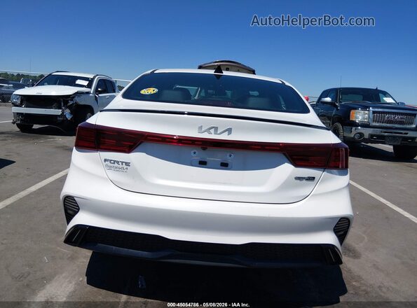 3KPF54AD4PE578916 2023 KIA FORTE White 