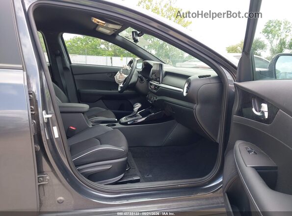 3KPF54AD4PE614314 2023 KIA FORTE Gray 