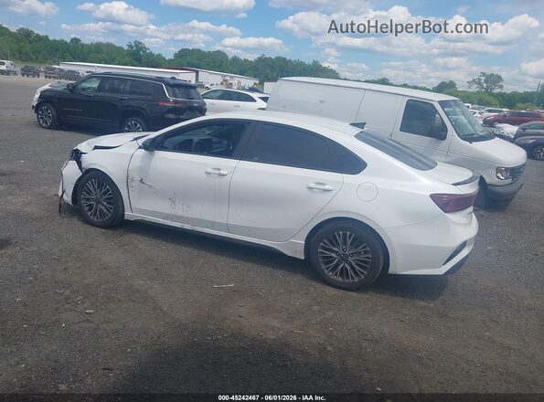 3KPF54AD4RE802219 2024 KIA FORTE Белый Задняя левая четверть