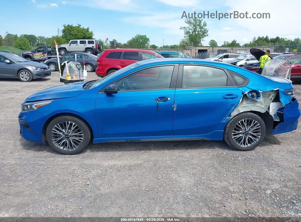3KPF54AD5NE443294 2022 KIA FORTE Blue 360 interior view