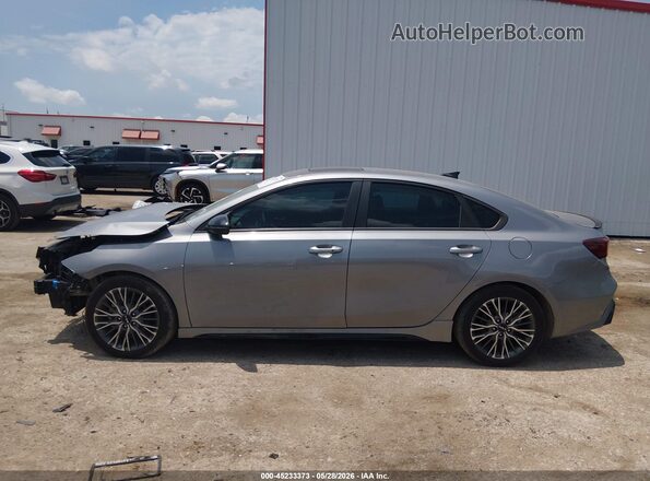 3KPF54AD5PE666955 2023 KIA FORTE Gray Widok wnętrza 360 stopni
