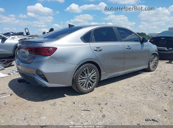 3KPF54AD5RE810359 2024 KIA FORTE Gray უკანა მარჯვენა
