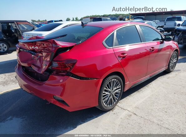 3KPF54AD8RE771105 2024 KIA FORTE Red Trasero derecho