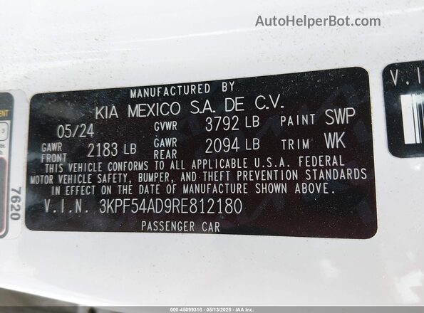 3KPF54AD9RE812180 2024 KIA FORTE White Widok komory silnika