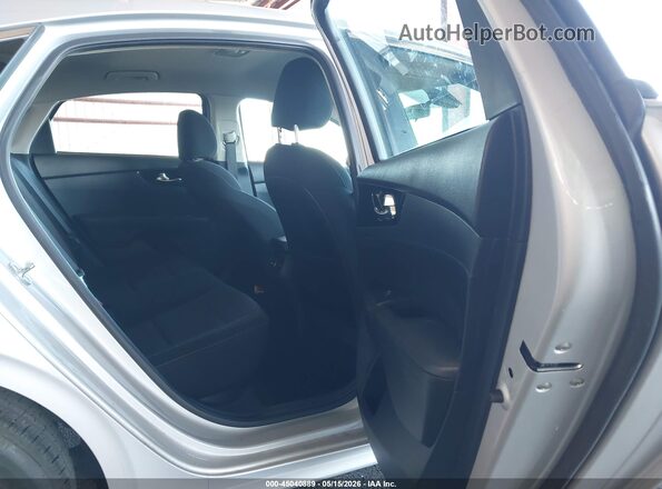 3KPF54ADXLE172035 2020 KIA FORTE Silver Vista de la etiqueta del VIN