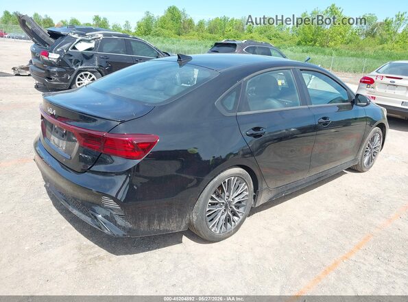 3KPF54ADXRE816805 2024 KIA FORTE Black Tył prawy