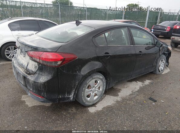 3KPFK4A70HE058913 2017 KIA FORTE Black Rear right