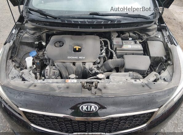 3KPFK4A70HE058913 2017 KIA FORTE Black Rear view