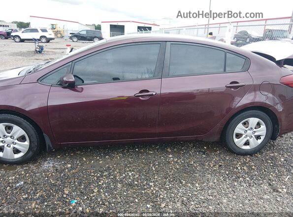 3KPFK4A71HE074859 2017 KIA FORTE Maroon Widok wnętrza 360 stopni