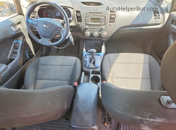 3KPFK4A71JE201938 2018 KIA FORTE Угольный Вид панели приборов