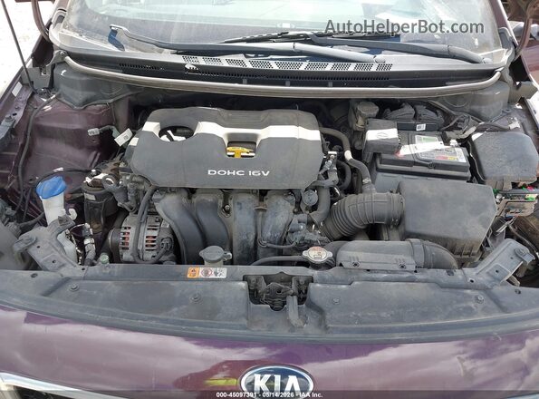 3KPFK4A71JE258432 2018 KIA FORTE Burgundy უკანა ხედი