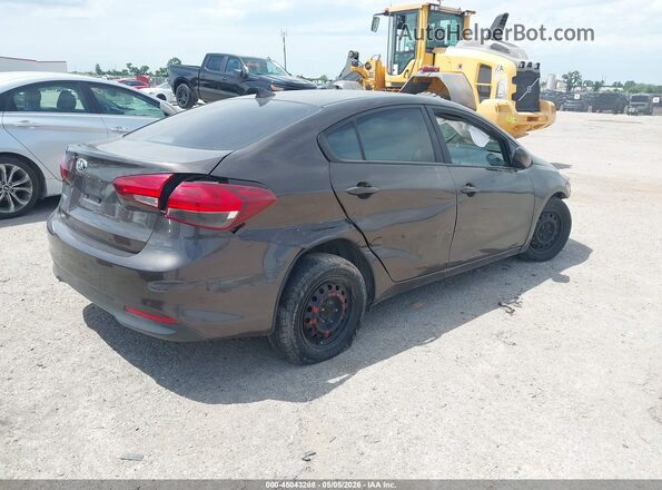 3KPFK4A72HE025962 2017 KIA FORTE Gray 