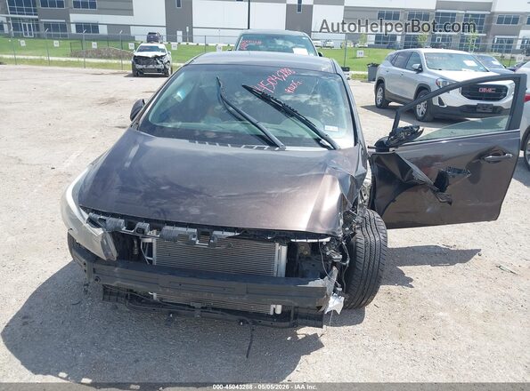 3KPFK4A72HE025962 2017 KIA FORTE Gray 