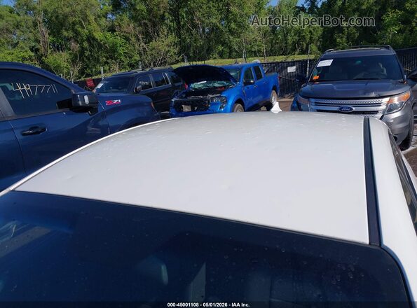 3KPFK4A72JE195017 2018 KIA FORTE White 