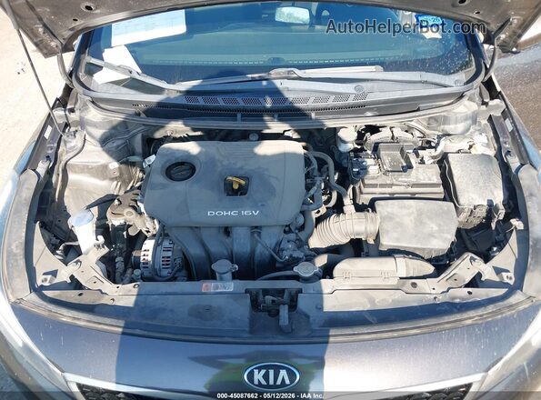 3KPFK4A74JE190501 2018 KIA FORTE Brown Вид ззаду