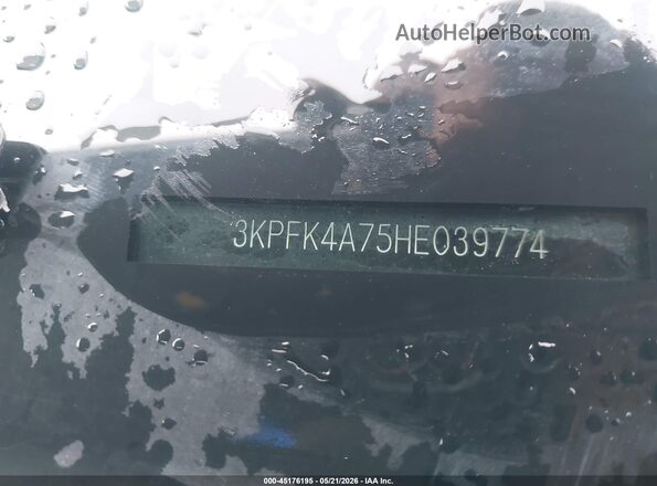 3KPFK4A75HE039774 2017 KIA FORTE Черный Вид подкапотного пространства