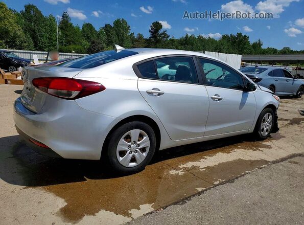 3KPFK4A75HE068319 2017 KIA FORTE Silver 