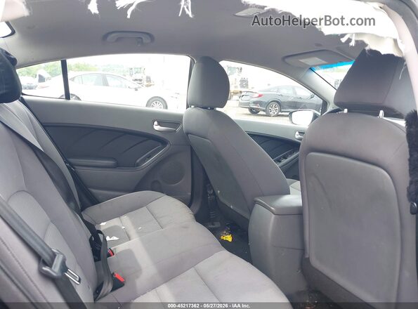 3KPFK4A77HE010972 2017 KIA FORTE Gray Vista de la etiqueta del VIN