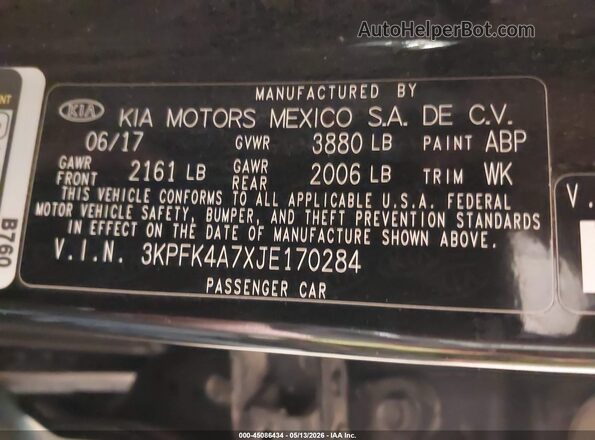 3KPFK4A7XJE170284 2018 KIA FORTE Black 