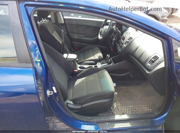 3KPFK4A7XJE189059 2018 KIA FORTE Blue 