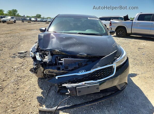 3KPFL4A73HE028902 2017 KIA FORTE Black 