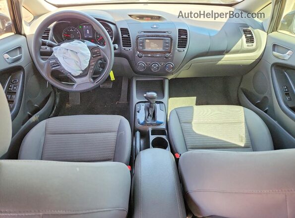3KPFL4A73HE028902 2017 KIA FORTE Black 