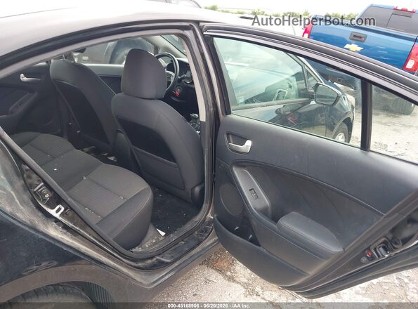 3KPFL4A74HE047572 2017 KIA FORTE Black Вид наклейки з VIN-кодом