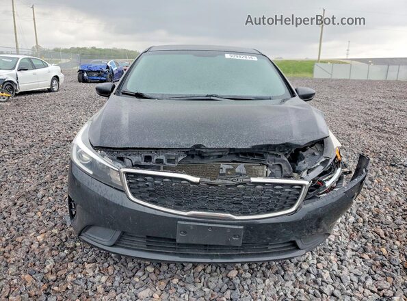 3KPFL4A75HE014323 2017 KIA FORTE Black Вид спереду