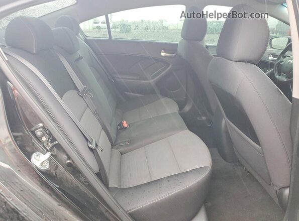 3KPFL4A75HE014323 2017 KIA FORTE Black Вид задніх сидінь