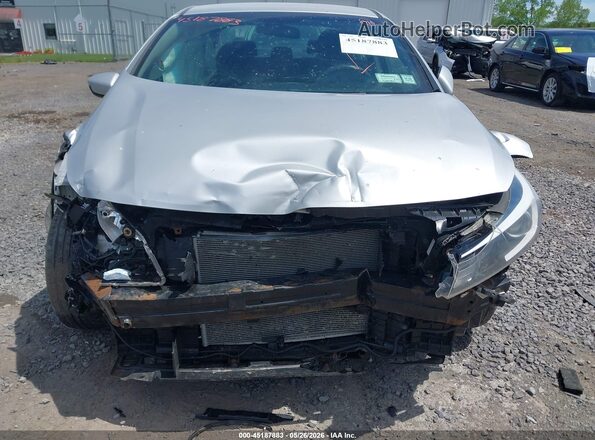 3KPFL4A79HE026216 2017 KIA FORTE Silver Widok z przodu