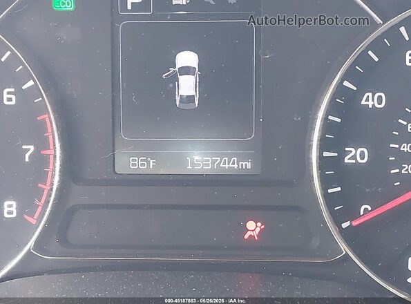 3KPFL4A79HE026216 2017 KIA FORTE Silver 