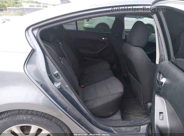 3KPFL4A79HE037877 2017 KIA FORTE Blue Vista de la etiqueta del VIN