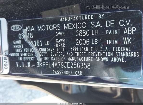 3KPFL4A79JE256358 2018 KIA FORTE Black Вид підкапотного простору