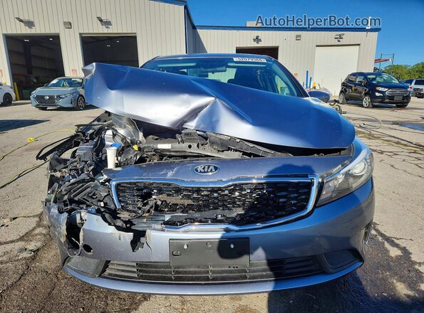 3KPFL4A7XHE105409 2017 KIA FORTE Gray 