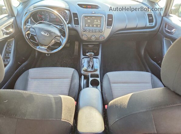 3KPFL4A7XHE105409 2017 KIA FORTE Gray 