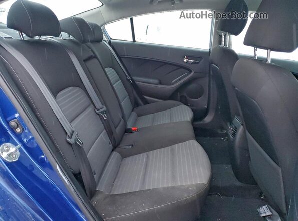3KPFL4A83HE004656 2017 KIA FORTE Blue 