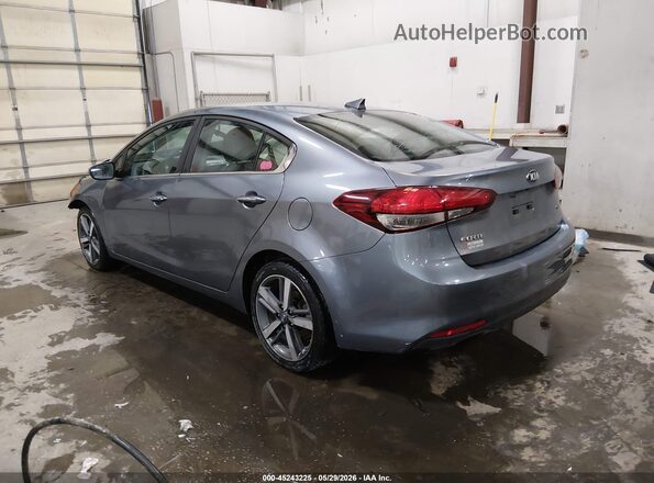 3KPFL4A8XHE110666 2017 KIA FORTE Blue Widok wnętrza 360 stopni
