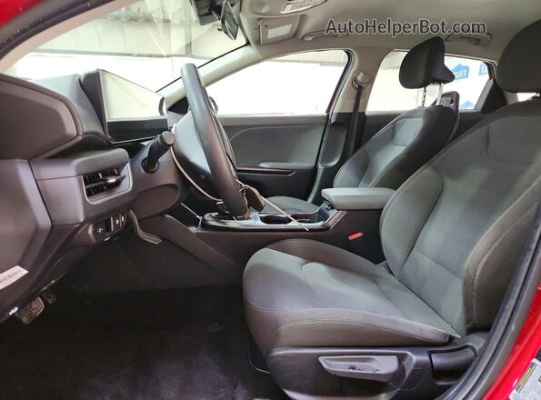 3KPFT4DE0SE089237 2025 KIA K4 Red 